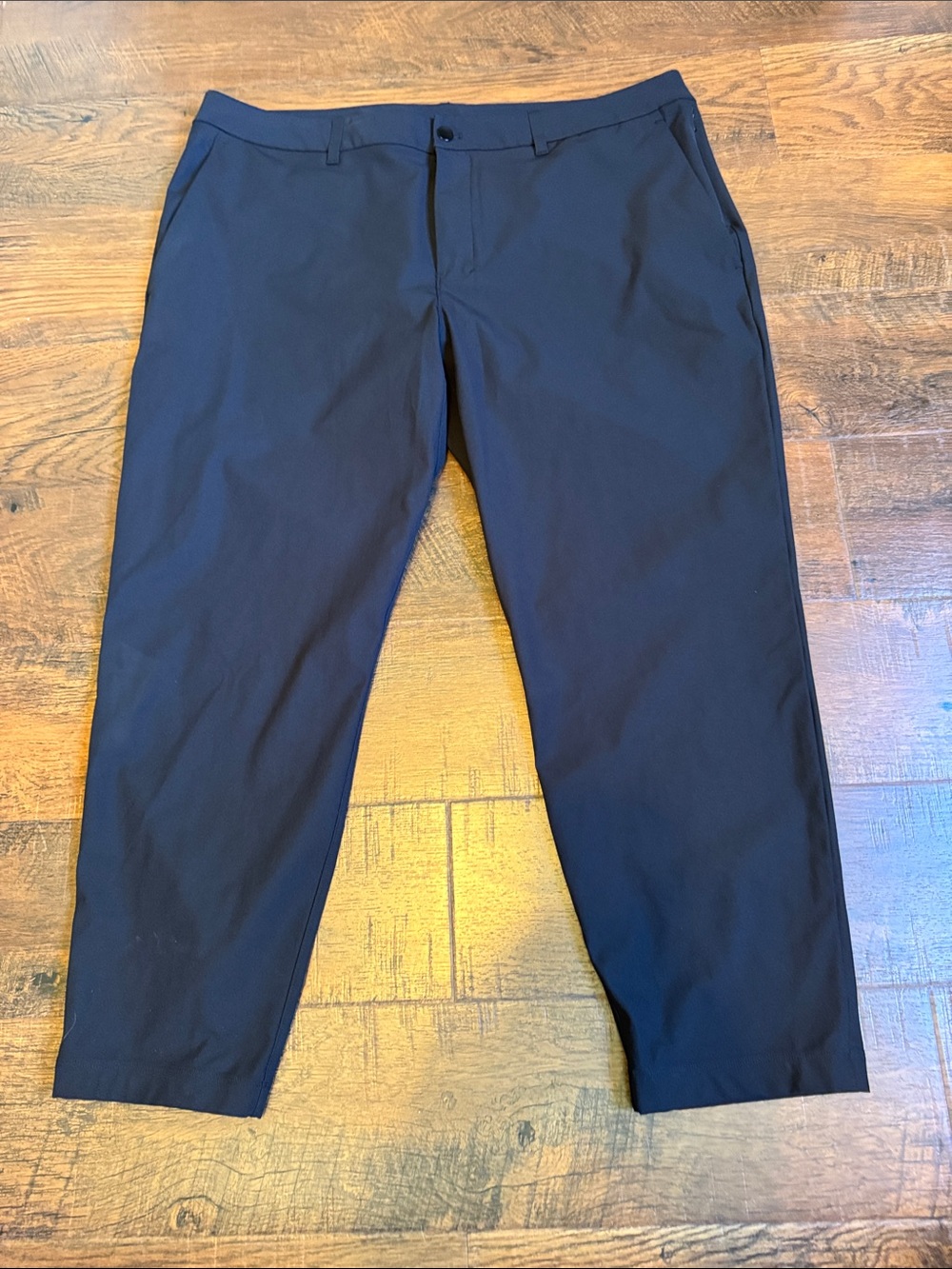 Men’s Lululemon ABC pants in size 40W 28L